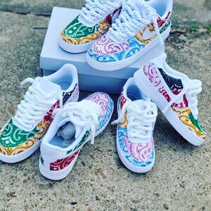 CUSTOM NIKE AIR FORCE ONES!!